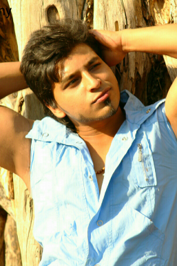 Emanvel jacob - Model in Mumbai | www.dazzlerr.com