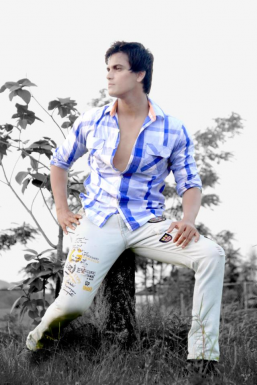 Niranjan Nalawade - Model in Mumbai | www.dazzlerr.com