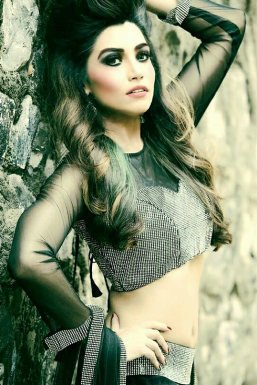 Sanchita - Model in Mumbai | www.dazzlerr.com