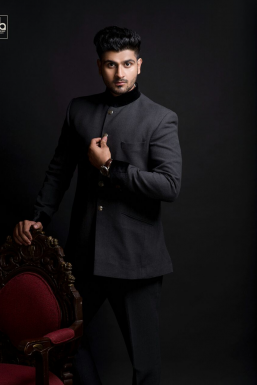 Bharat Shekhawat - Model in Mumbai | www.dazzlerr.com