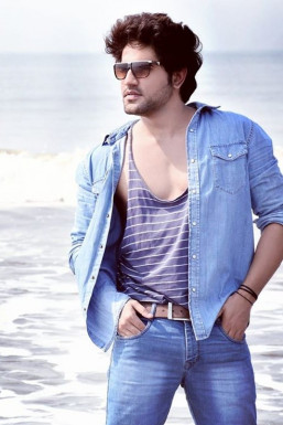 Mohit Wadhera - Model in Mumbai | www.dazzlerr.com