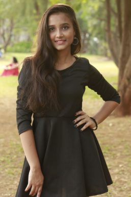 Sakshi Sanjiv More - Model in Mumbai | www.dazzlerr.com