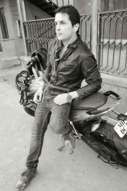 Puneet Nijhawan - Model in Mumbai | www.dazzlerr.com