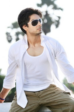 Shekhar Gill - Model in Mumbai | www.dazzlerr.com