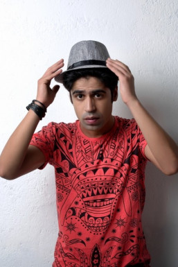Rahul Chainani - Model in Mumbai | www.dazzlerr.com