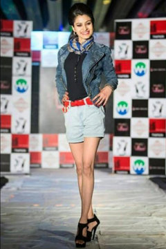 Pratibha Sharma - Model in Chandigarh | www.dazzlerr.com
