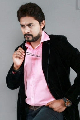 Ashish Manoj Kapsikar - Model in Mumbai | www.dazzlerr.com