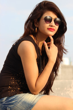 Shilpa Kumari - Model in Mumbai | www.dazzlerr.com
