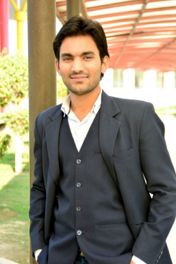 Vishwajeet Kumar - Model in Mumbai | www.dazzlerr.com