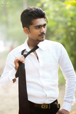 Chandra Prakash Kedia - Model in Kolkata | www.dazzlerr.com