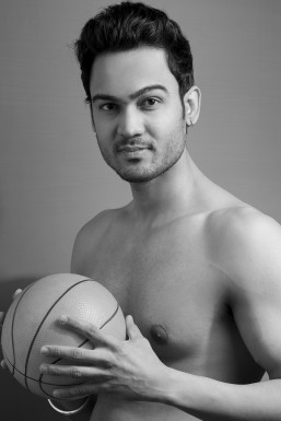 Vishal Singh Khichi - Model in Mumbai | www.dazzlerr.com