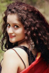 Akanksha Juyal - Model in Mumbai | www.dazzlerr.com