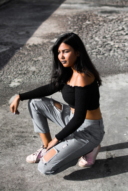 Vaidehi Zararia - Model in Mumbai | www.dazzlerr.com
