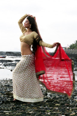 Ada Kyra Aka Swati - Model in Mumbai | www.dazzlerr.com