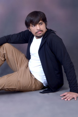 Arman Swaroop - Model in Mumbai | www.dazzlerr.com