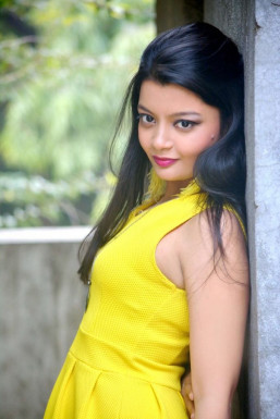 Deepika Shirode - Model in Mumbai | www.dazzlerr.com