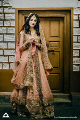 Deepa Thakur - Model in Mumbai | www.dazzlerr.com