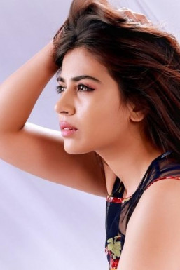 Adityaa Singh - Model in Mumbai | www.dazzlerr.com