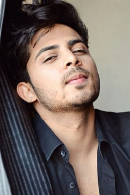 Sagar Parekh - Model in Mumbai | www.dazzlerr.com