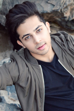 Sagar Parekh - Model in Mumbai | www.dazzlerr.com