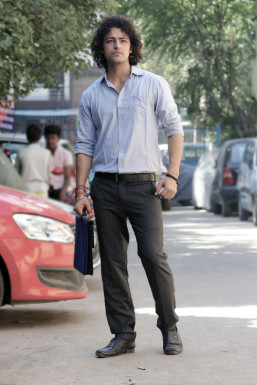 Nikhil Malik - Model in Mumbai | www.dazzlerr.com