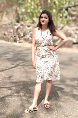 Rewati Limaye - Model in Mumbai | www.dazzlerr.com