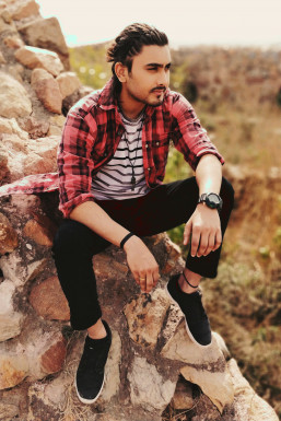 Ravi Kumar - Model in Mumbai | www.dazzlerr.com