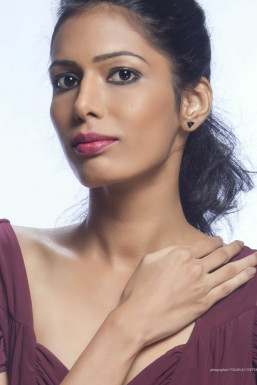 Ekta Sharma - Model in Mumbai | www.dazzlerr.com