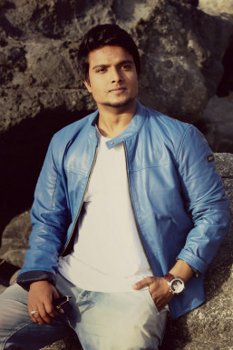 Tausifhusain - Model in Mumbai | www.dazzlerr.com