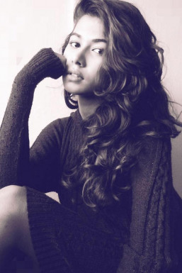 Sushmita Sunil Satam - Model in Mumbai | www.dazzlerr.com