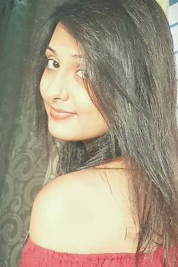 Krisha - Model in Mumbai | www.dazzlerr.com