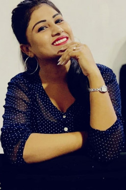 Neha Noor - Actor in Delhi | www.dazzlerr.com