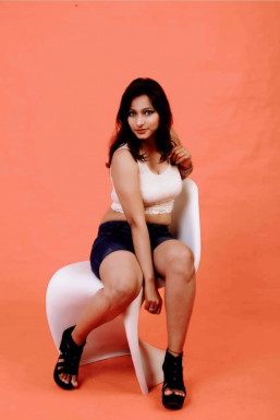 Preeti Yadav - Model in Rewari | www.dazzlerr.com