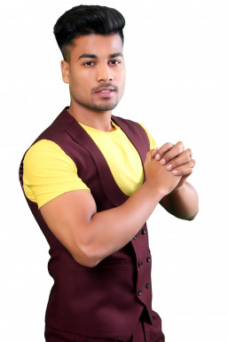 Neeraj Thamman - Model in Ludhiana | www.dazzlerr.com