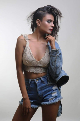 Priya Sharma Model Delhi