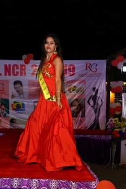 Madhvi Singh - Model in Faridabad | www.dazzlerr.com