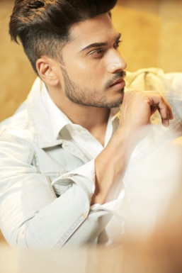 Vishal Chaudhary - Model in Delhi | www.dazzlerr.com