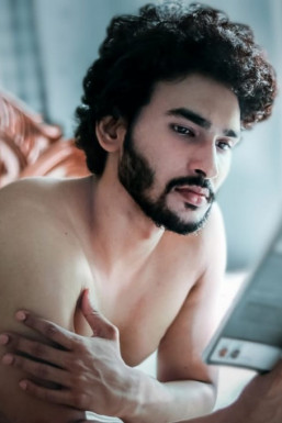 Avijit Chakraborty - Model in Kolkata | www.dazzlerr.com