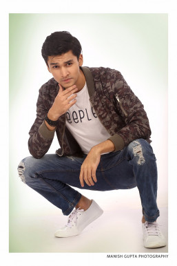 Abhishek Jadli - Model in Ghaziabad | www.dazzlerr.com