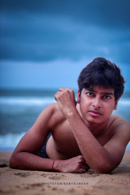 Siddhant Singh - Actor in Mumbai | www.dazzlerr.com