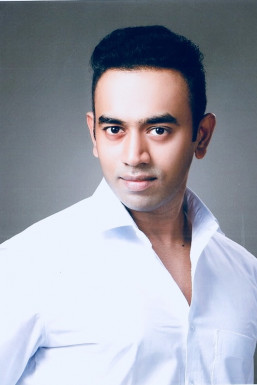 Vinit Sarma - Model in Mumbai | www.dazzlerr.com