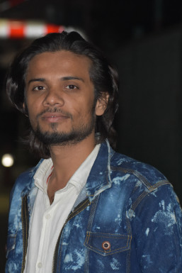 Siddharth Jain - Actor in Delhi | www.dazzlerr.com