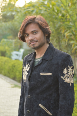 Siddharth Jain - Actor in Delhi | www.dazzlerr.com