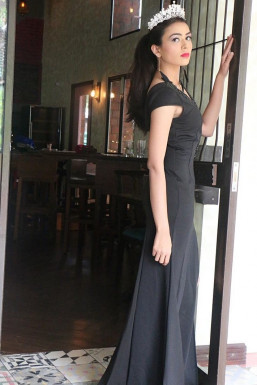 Aditi Pandey - Model in Gurgaon | www.dazzlerr.com