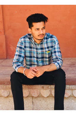 Prince Mayyar - Model in Bikaner | www.dazzlerr.com