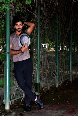 Viraj Singh - Model in Noida | www.dazzlerr.com