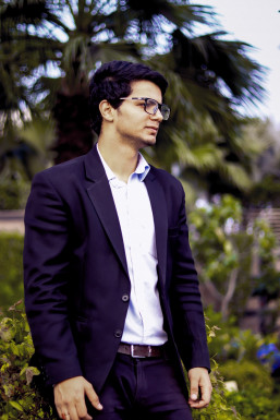 Siddharth Kurichh - Model in Delhi | www.dazzlerr.com