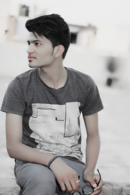 Satish Dhanerwal - Model in Jaipur | www.dazzlerr.com