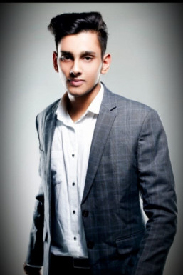 Siddharth Bindal - Model in Delhi | www.dazzlerr.com