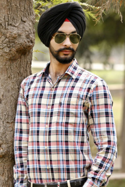 Harmandeep Singh - Model in Bhalswa Jahangir Pur | www.dazzlerr.com